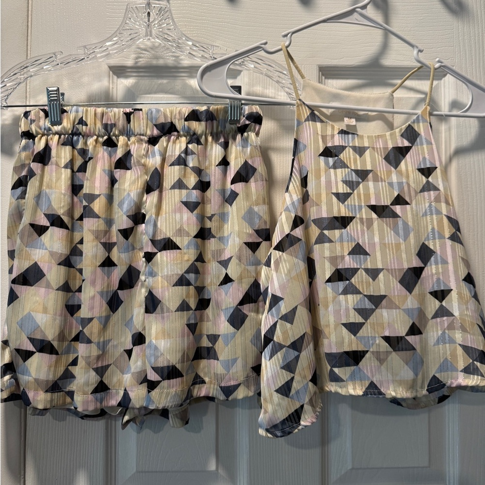 Geometric Patterned Tank Top and Shorts Set